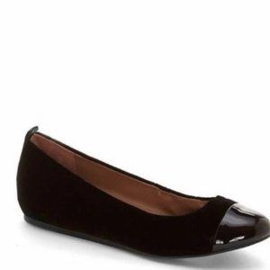 NWOB Ellen DeGeneres size 7 Flats